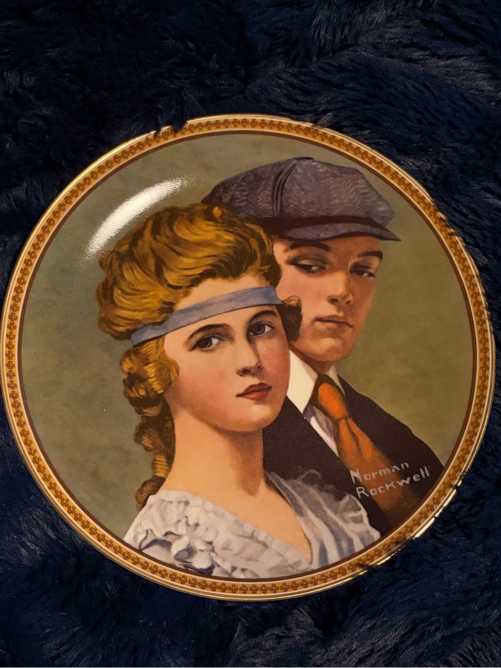 Knowles White Collector Plate Backstamp with COA
